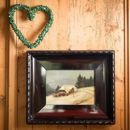 Haus Stefanie - Adults Only Konukevi Seefeld in Tirol