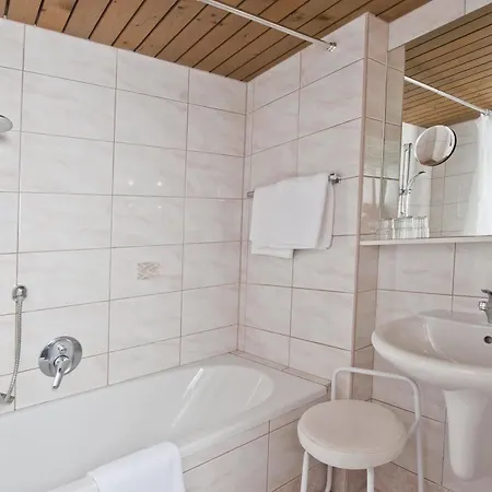 招待所 Haus Stefanie - Adults Only 蒂罗尔-泽费尔德